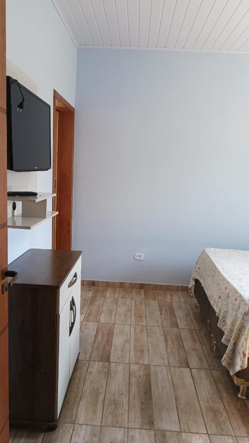 Chacara Em Salto De Pirapora Condominio Arco Iris 外观 照片